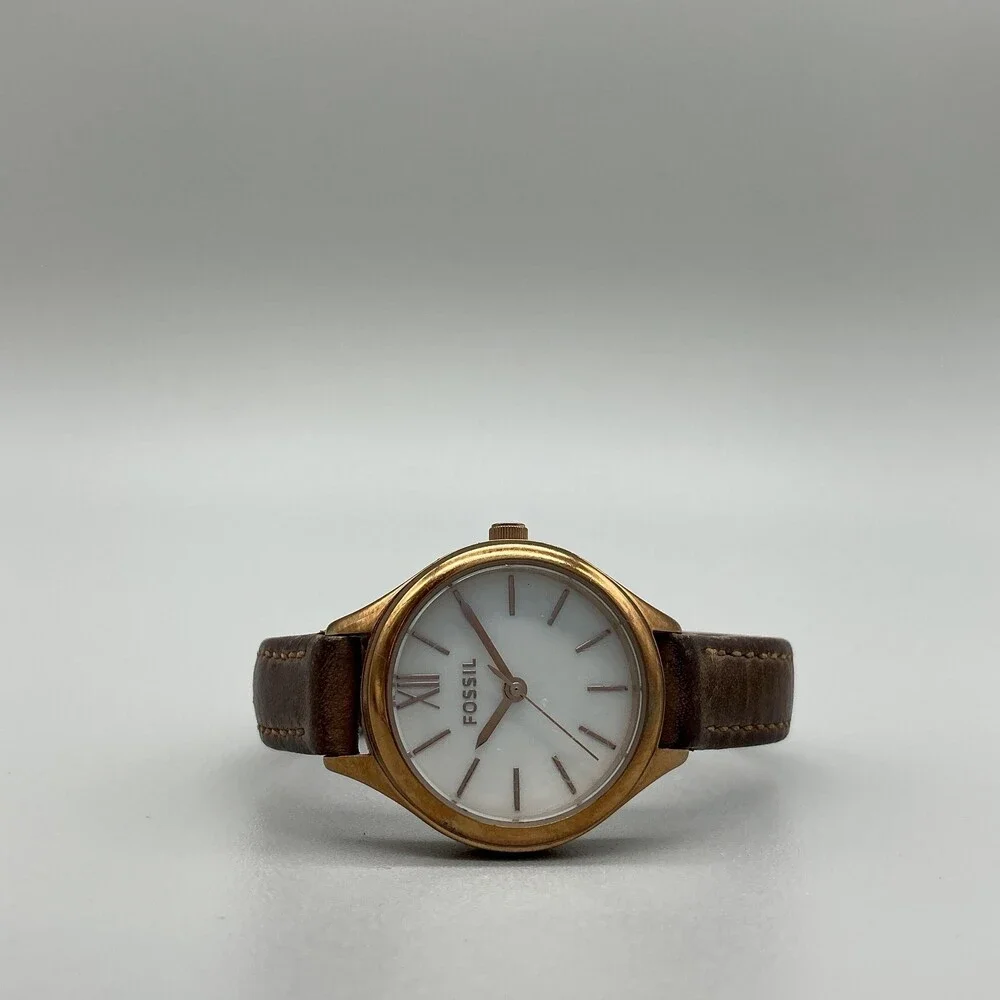 Fossil BQ1374 Womens Watch 26mm MOP Dial Brown Leather Gold Tone New Battery
